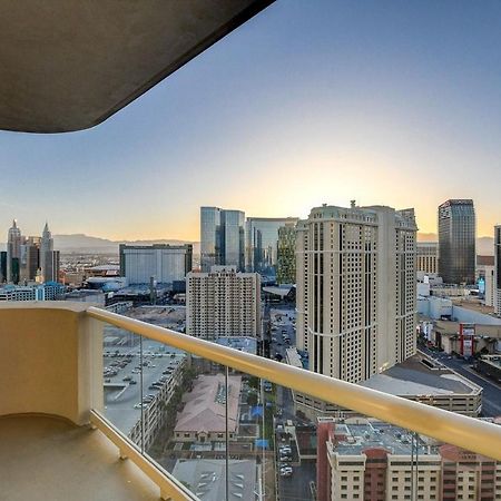 Mgm Signature-28-705 F1 Track & Strip View Balcony Las Vegas Ngoại thất bức ảnh