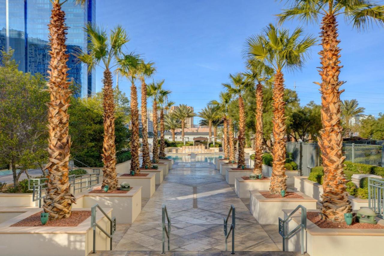 Mgm Signature-28-705 F1 Track & Strip View Balcony Las Vegas Ngoại thất bức ảnh